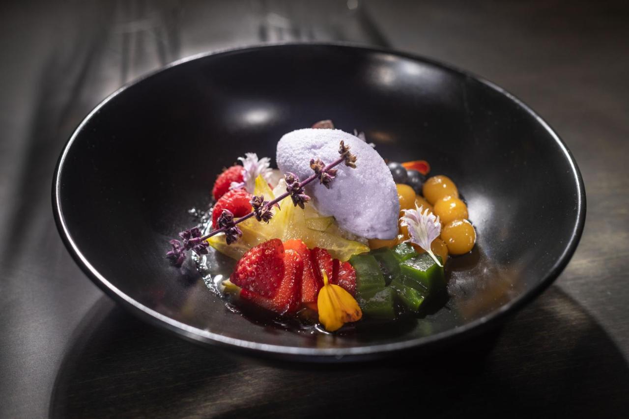 Lopesan Costa Meloneras Resort & Spa 外观 照片 A dessert at the restaurant