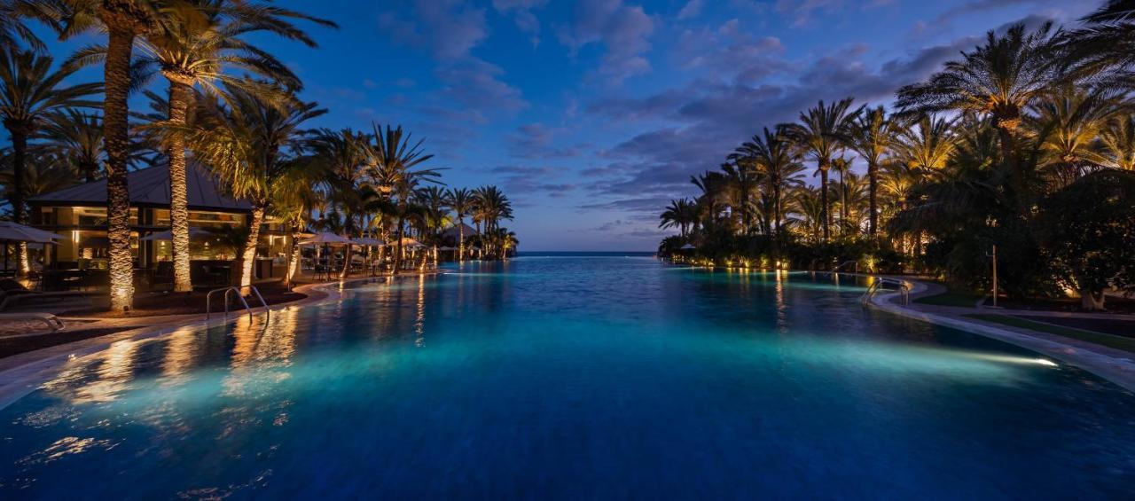 Lopesan Costa Meloneras Resort & Spa 外观 照片 Infinity pool at the Atlantis Paradise Island