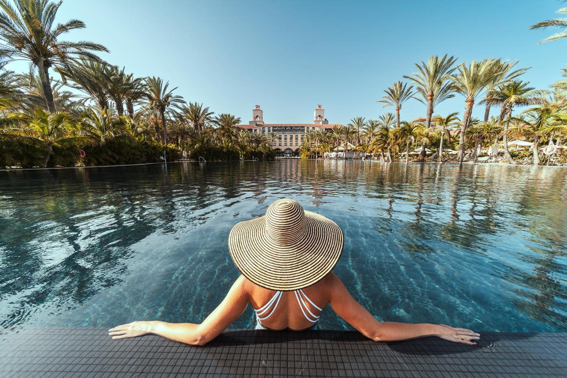 Lopesan Costa Meloneras Resort & Spa 外观 照片 The resort's main pool