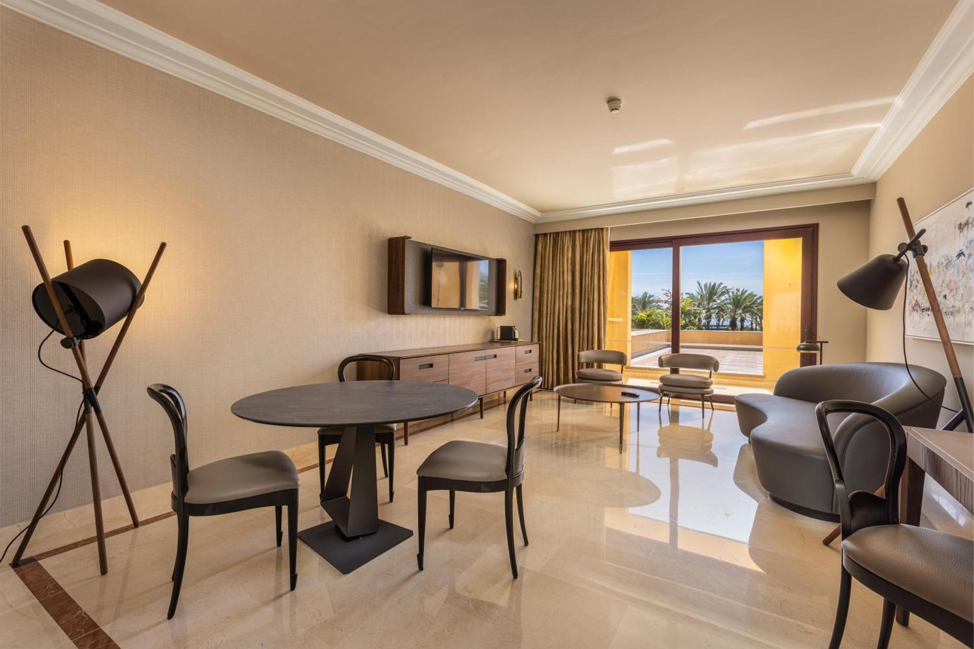 Lopesan Costa Meloneras Resort & Spa 客房 照片 A living room